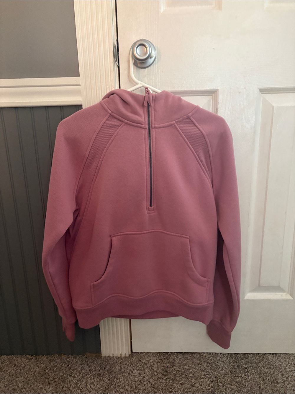 Half-Zip Crewneck Sweatshirt in Dusty Rose